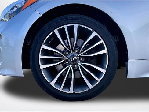 Used 2018 Kia Stinger Premium w/ Paint Protection Package AWD/4WD image 10