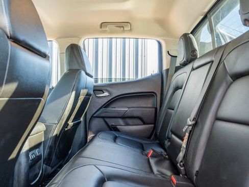 Used 2018 Chevrolet Colorado ZR2 image 36