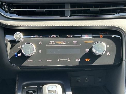 New 2026 INFINITI QX60 Sport image 21