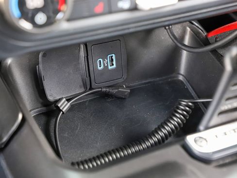 Used 2023 Ford Bronco Black Diamond AWD/4WD image 59