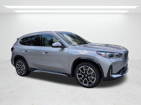 New 2026 BMW X1 xDrive28i w/ Technology Package AWD/4WD image 2