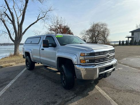 Used 2016 Chevrolet Silverado 3500 W/T w/ WT Convenience Package image 3