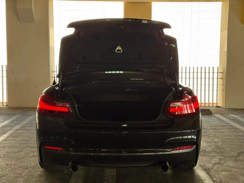 Used 2016 BMW M235i Convertible image 36