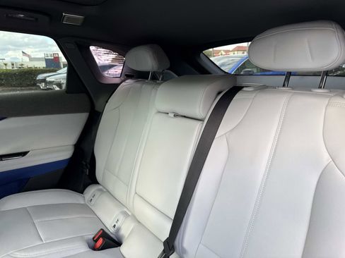 New 2026 Cadillac Optiq Luxury 1 image 16