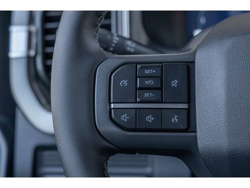 New 2025 Ford F350 Lariat image 27