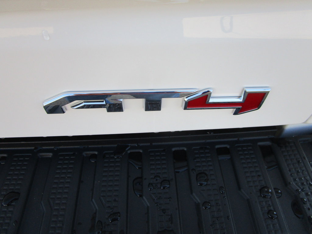 New 2026 GMC Sierra 1500 AT4 w/ AT4 Premium Package AWD/4WD image 19
