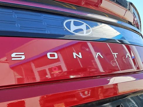 Used 2024 Hyundai Sonata SEL FWD image 30