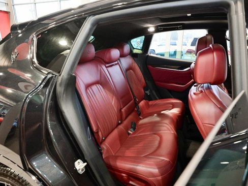 Used 2022 Maserati Levante Modena image 26