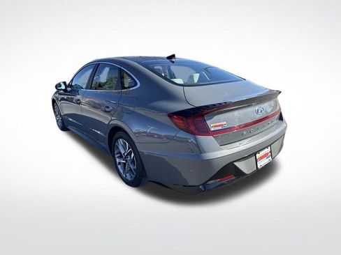 Certified 2023 Hyundai Sonata SEL w/ Convenience Package image 3