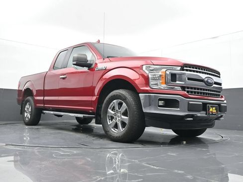 Used 2018 Ford F150 XLT w/ Equipment Group 302A Luxury AWD/4WD image 15