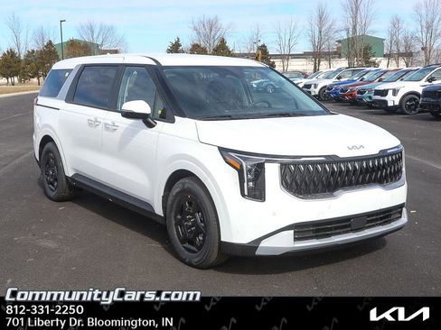 New 2026 Kia Carnival LXS image 1