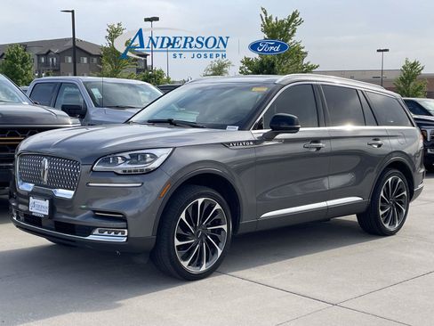 Used 2023 Lincoln Aviator Reserve w/ Equipment Group 201A AWD/4WD image 1