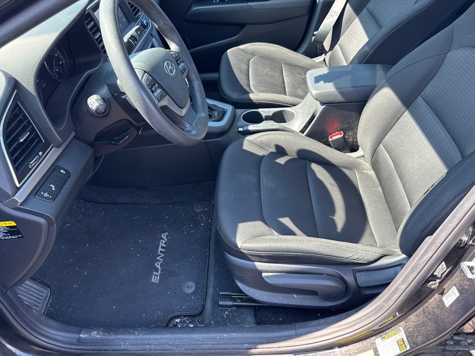 Used 2018 Hyundai Elantra SEL FWD image 9