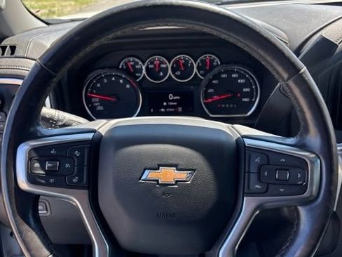 Used 2021 Chevrolet Silverado 1500 LTZ AWD/4WD image 9