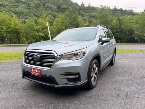 Used 2021 Subaru Ascent Premium w/ Convenience Package AWD/4WD image 1