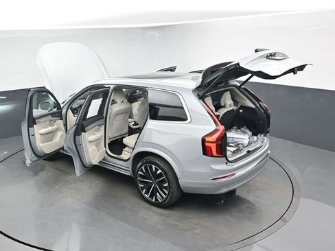 New 2026 Volvo XC90 T8 Ultra w/ Protection Package Premier AWD/4WD image 53