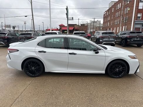 Used 2024 Toyota Camry XSE image 6