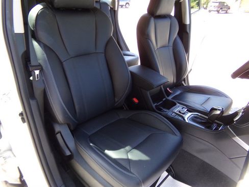Used 2023 Subaru Forester Limited AWD/4WD image 23