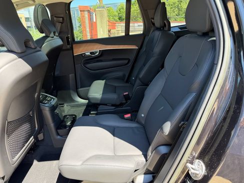 Certified 2023 Volvo XC90 T8 Plus w/ Protection Package Premier AWD/4WD image 23