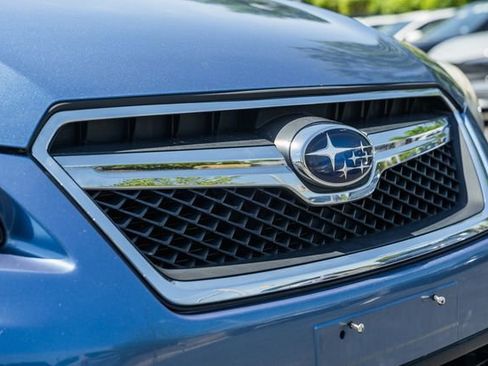 Used 2016 Subaru Crosstrek 2.0i Premium w/ Moonroof Package AWD/4WD image 11