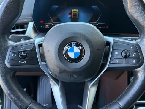 Used 2025 BMW X1 xDrive28i AWD/4WD image 11