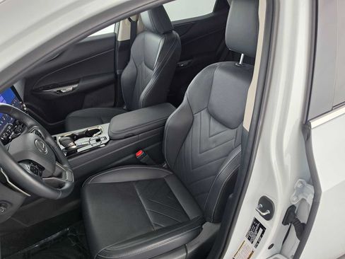 Certified 2026 Lexus NX 350 AWD w/ Accessory Package (2T) image 21