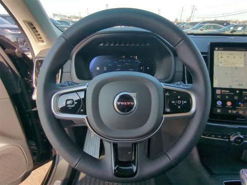 New 2026 Volvo XC90 B6 Plus w/ Protection Package Premier image 23