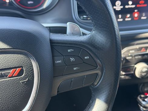 Used 2019 Dodge Charger R/T image 17