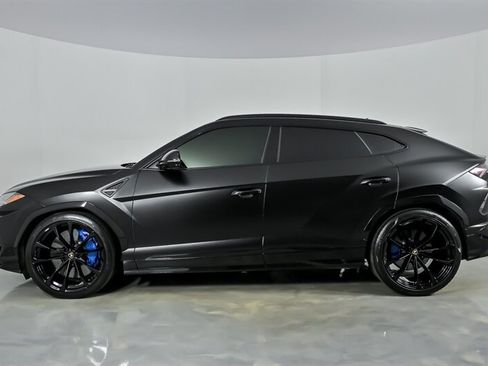 Used 2021 Lamborghini Urus AWD/4WD image 8