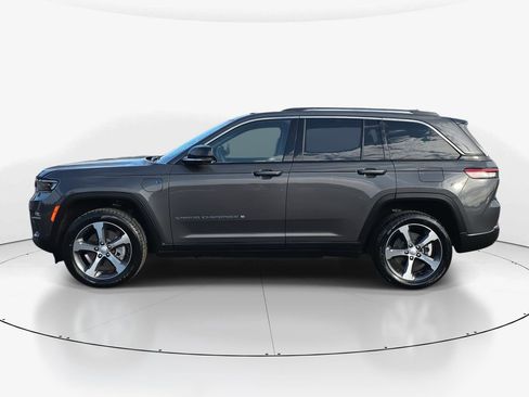 Used 2022 Jeep Grand Cherokee Limited 4xe w/ Luxury Tech Group II image 8