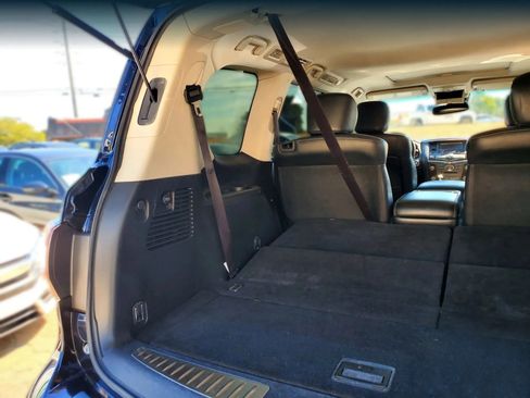 Used 2017 INFINITI QX80 4WD w/ Driver Assistance Package image 61