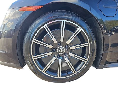 Used 2023 Porsche Taycan RWD image 30