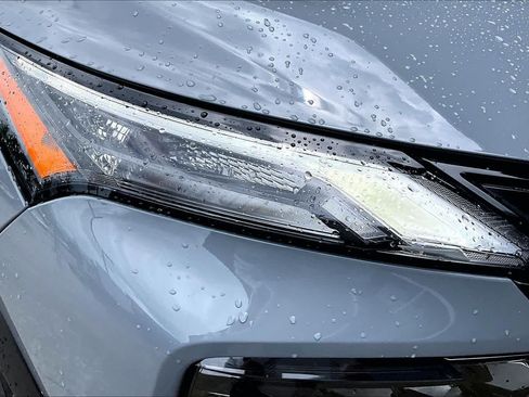 Used 2026 Nissan Rogue SV w/ Cold Weather Package AWD/4WD image 27