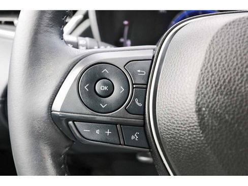 Used 2024 Toyota Corolla Cross XLE w/ Convenience Package FWD image 15