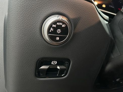 New 2026 Mercedes-Benz GLC 300 GLC 300 image 17