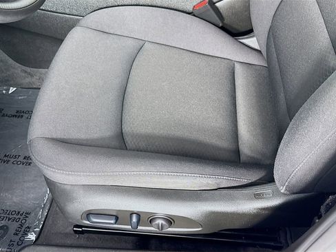 Used 2024 Chevrolet Malibu LT FWD image 19
