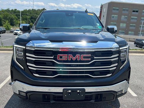 Used 2023 GMC Sierra 1500 SLT w/ SLT Premium Plus Package AWD/4WD image 6