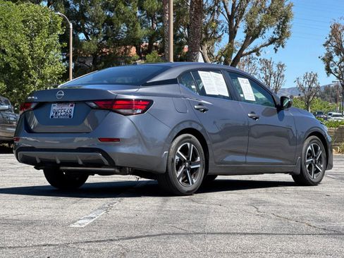 Used 2025 Nissan Sentra SV w/ All-Weather Package image 4