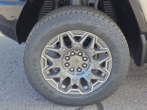 New 2026 GMC Hummer EV SUV image 7