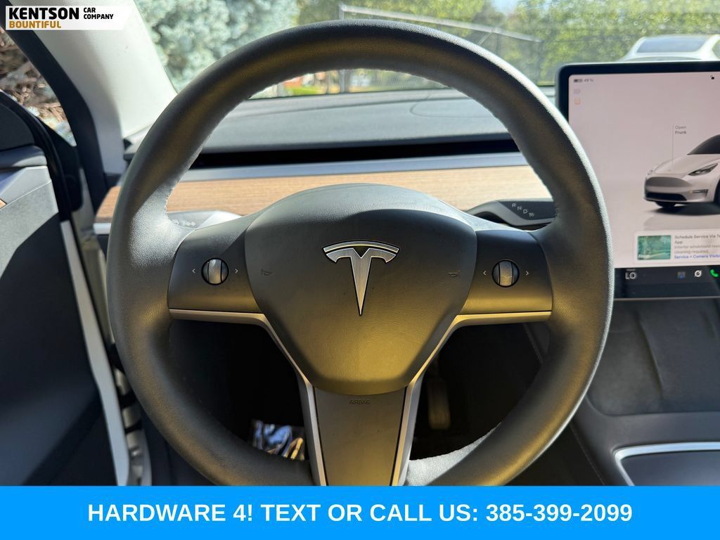 Used 2023 Tesla Model Y Long Range AWD/4WD image 14