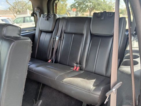 Used 2014 Ford Expedition Limited RWD image 11