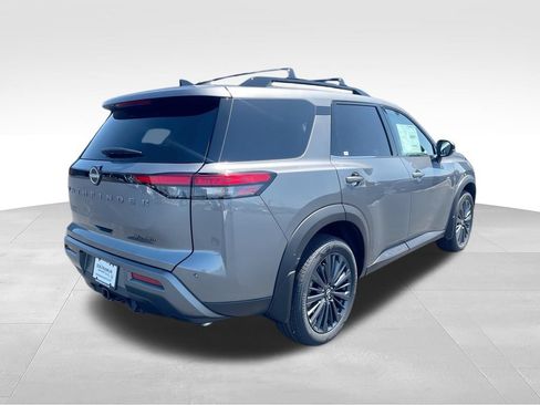 New 2026 Nissan Pathfinder SL w/ SL Premium Package AWD/4WD image 8