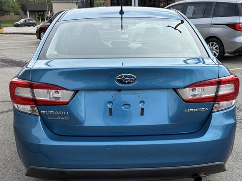 Used 2018 Subaru Impreza 2.0i image 4