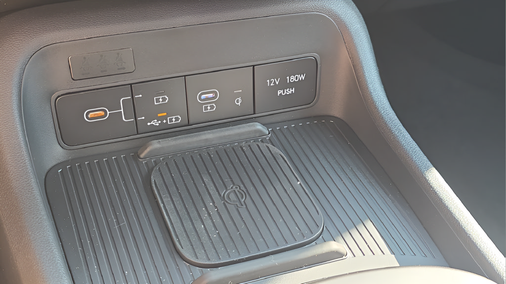 New 2026 Hyundai Kona SEL Sport AWD/4WD image 28