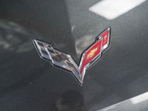Used 2019 Chevrolet Corvette Grand Sport RWD image 16