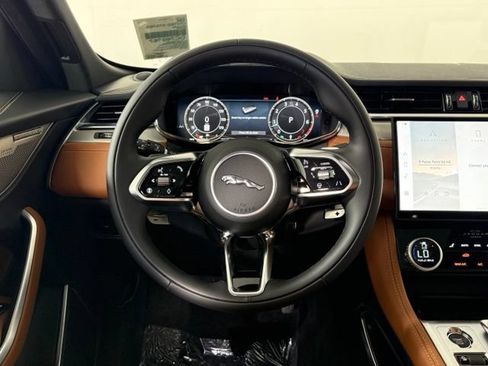 New 2026 Jaguar F-PACE R-Dynamic S AWD/4WD image 26