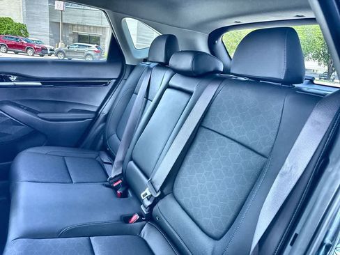 Certified 2024 Kia Seltos EX FWD image 22
