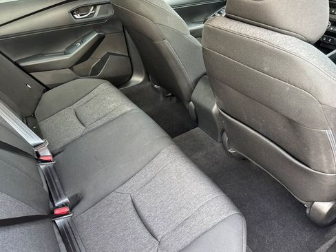 Used 2024 Honda Accord LX image 30