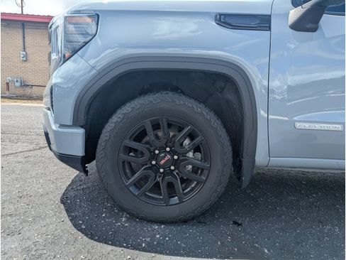 Used 2024 GMC Sierra 1500 Elevation AWD/4WD image 8
