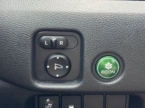 Used 2021 Honda Passport Sport image 25